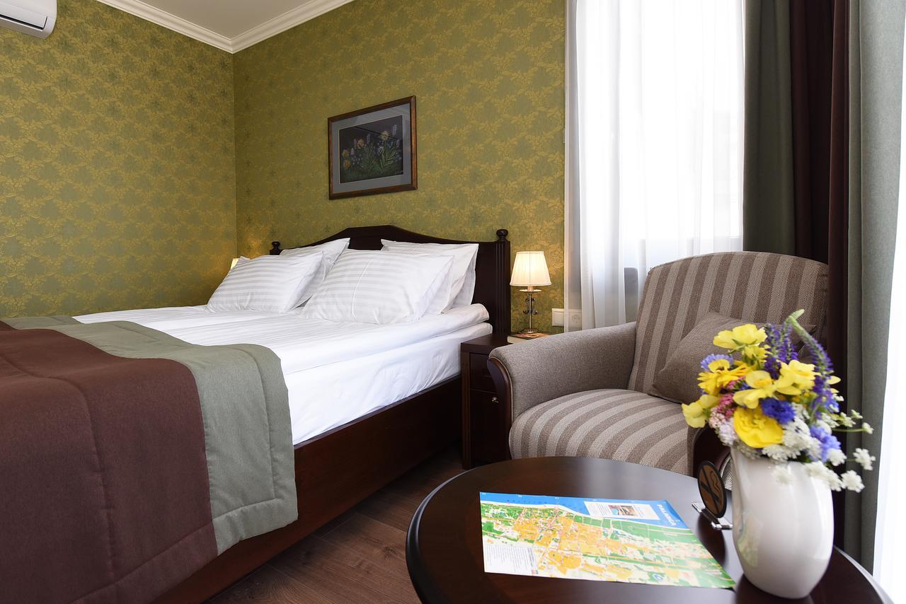 Key For Rest Hotel Паланга Екстериор снимка